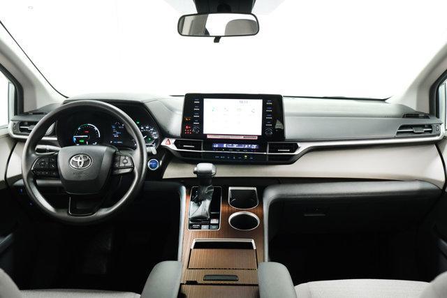 used 2024 Toyota Sienna car, priced at $39,333