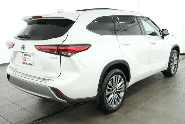 used 2021 Toyota Highlander Hybrid car, priced at $44,988