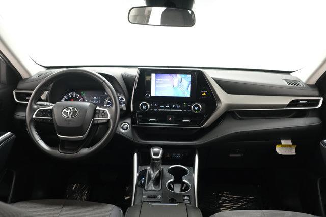 used 2024 Toyota Highlander car, priced at $39,488
