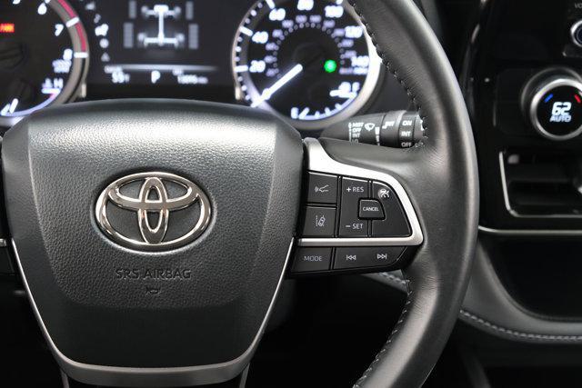 used 2024 Toyota Highlander car, priced at $39,488