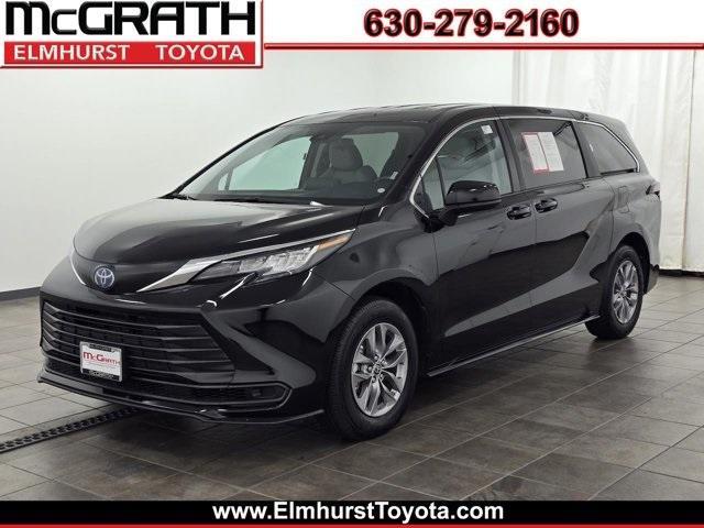 used 2023 Toyota Sienna car, priced at $39,998