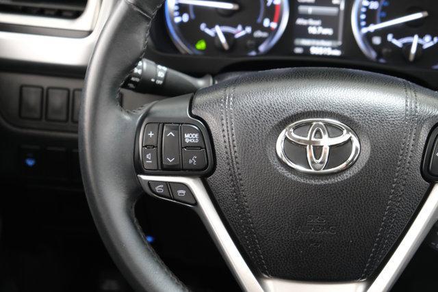 used 2016 Toyota Highlander car, priced at $21,666