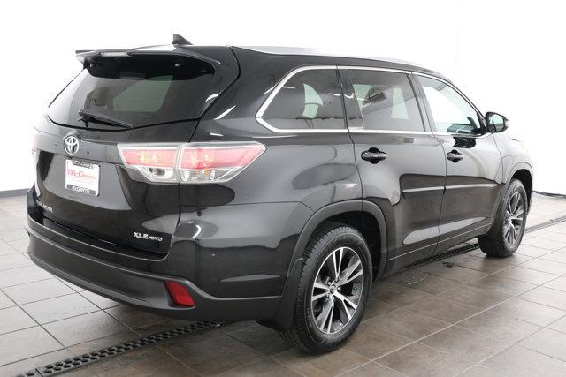 used 2016 Toyota Highlander car, priced at $21,666