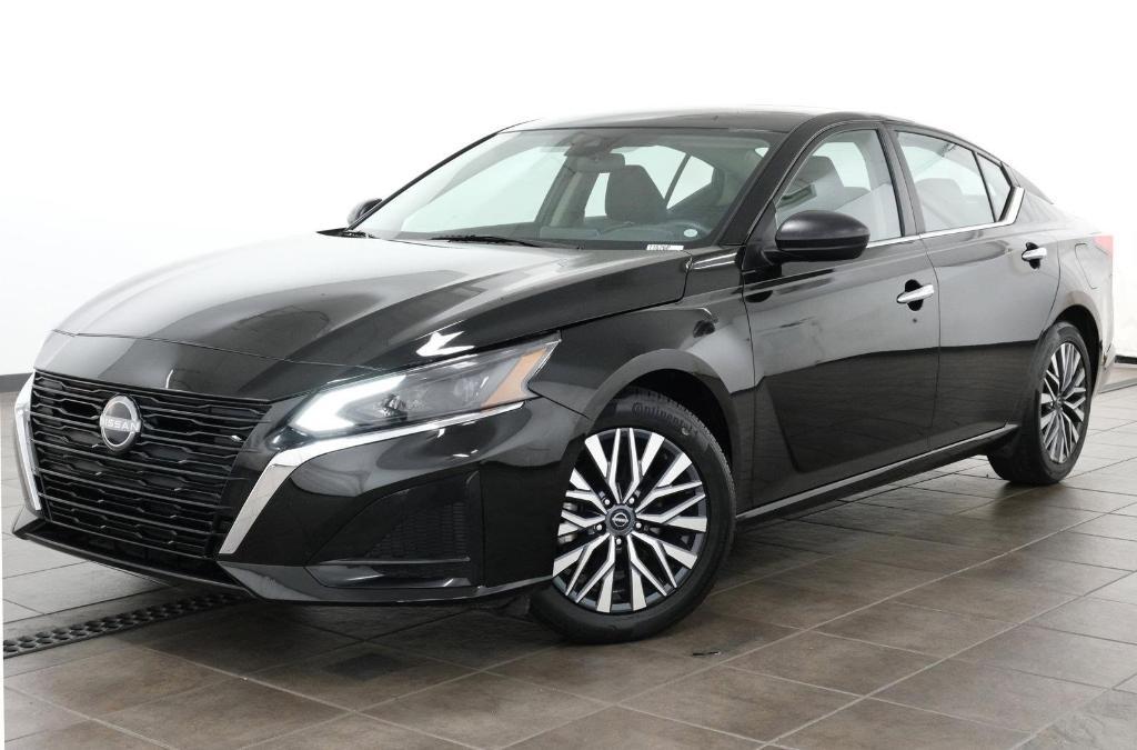 used 2024 Nissan Altima car, priced at $19,998