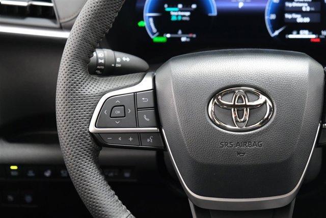 used 2025 Toyota Sienna car, priced at $65,998