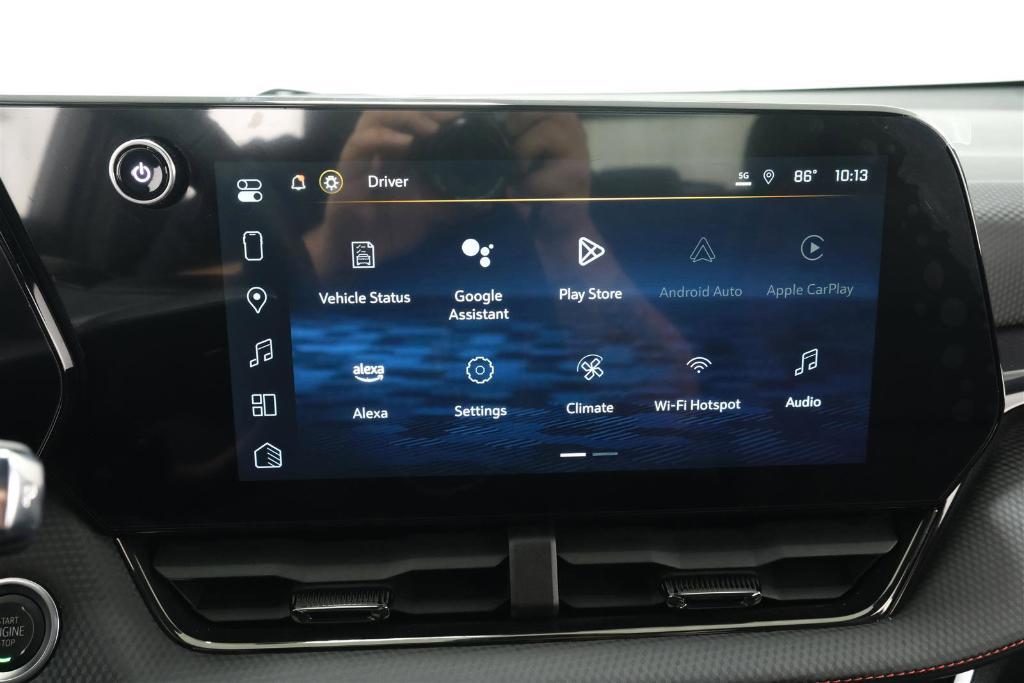 used 2025 Chevrolet Equinox car, priced at $30,388