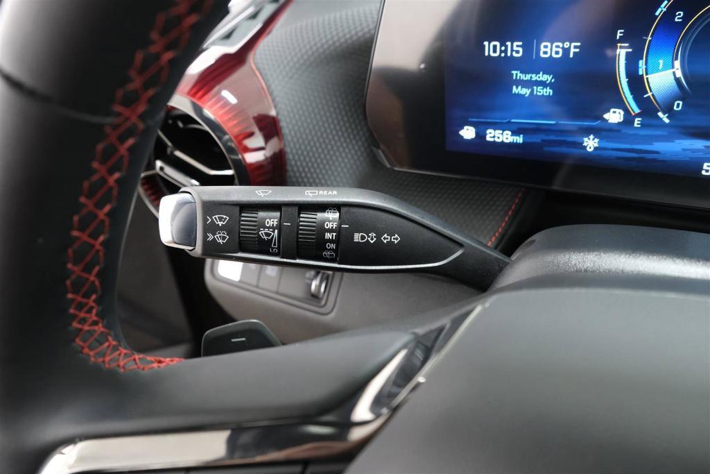 used 2025 Chevrolet Equinox car, priced at $30,388