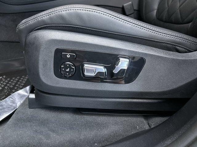 new 2026 BMW X7 car, priced at $94,875