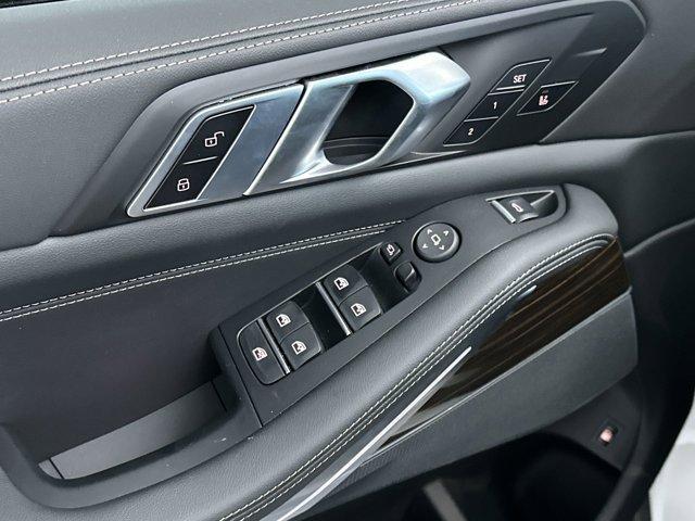 new 2025 BMW X5 PHEV car, priced at $77,625