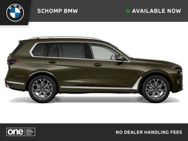 new 2025 BMW X7 car, priced at $89,080