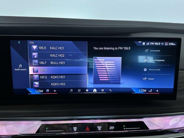new 2025 BMW 760 car, priced at $151,345
