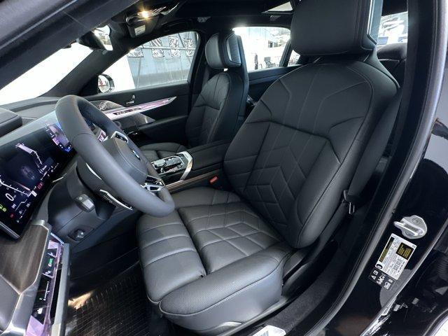 new 2025 BMW 760 car, priced at $151,345