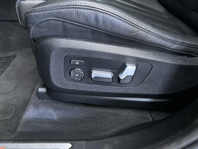 used 2021 BMW X7 car, priced at $44,016