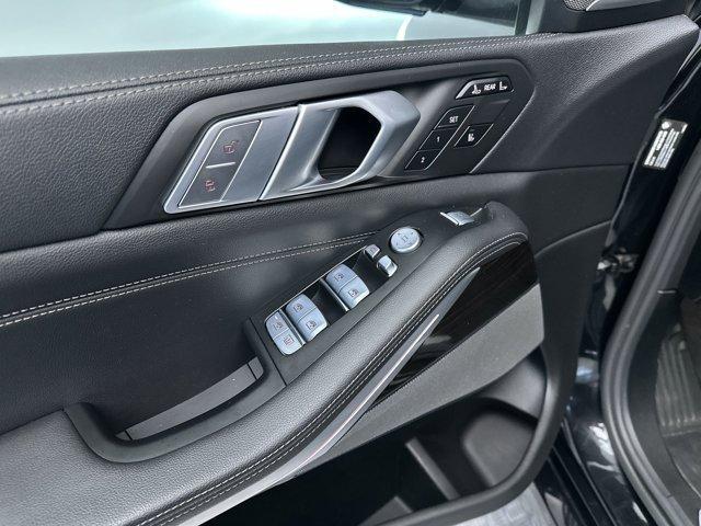 used 2021 BMW X7 car, priced at $44,016