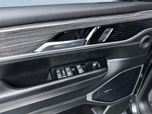 used 2022 Jeep Wagoneer car, priced at $41,471