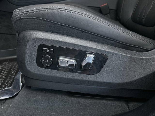 new 2026 BMW X7 car, priced at $117,990