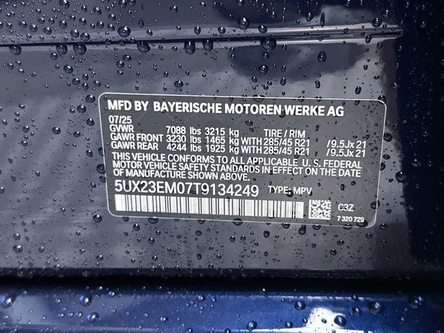new 2026 BMW X7 car, priced at $95,725