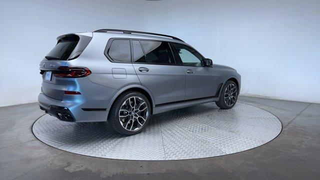 new 2025 BMW X7 car, priced at $126,840