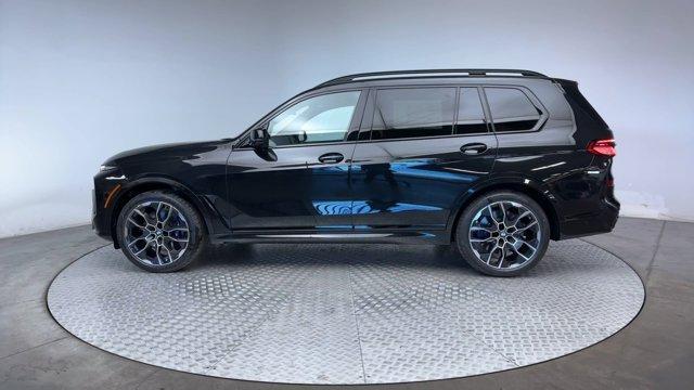 new 2025 BMW X7 car, priced at $117,675