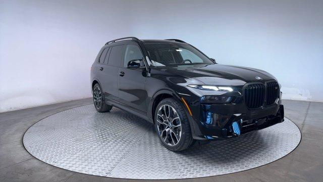 new 2025 BMW X7 car, priced at $117,675