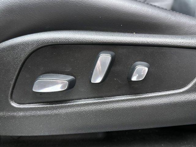 used 2019 Cadillac XT5 car, priced at $18,994