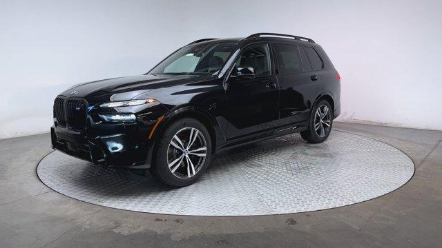 new 2025 BMW X7 car, priced at $122,405