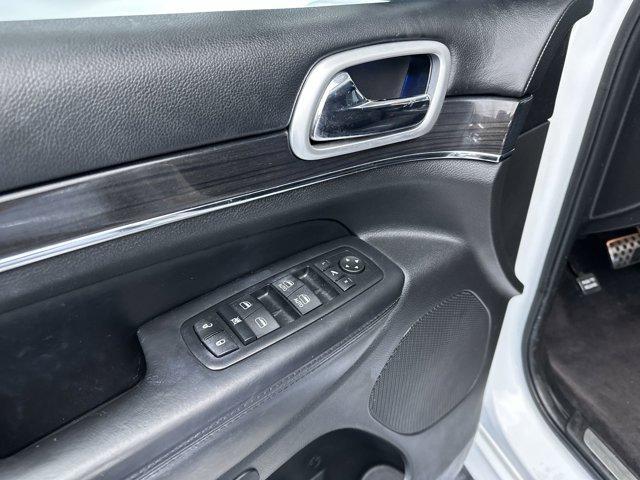 used 2016 Jeep Grand Cherokee car, priced at $15,971
