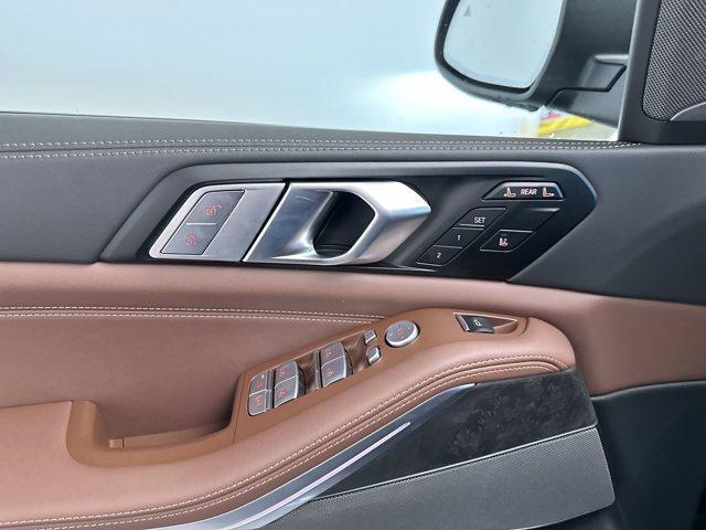new 2026 BMW X7 car, priced at $94,225