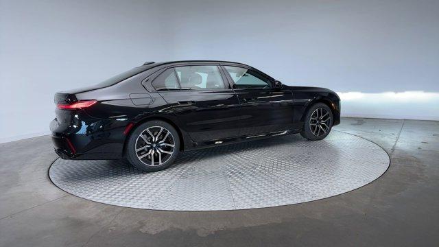 new 2025 BMW 760 car, priced at $151,100