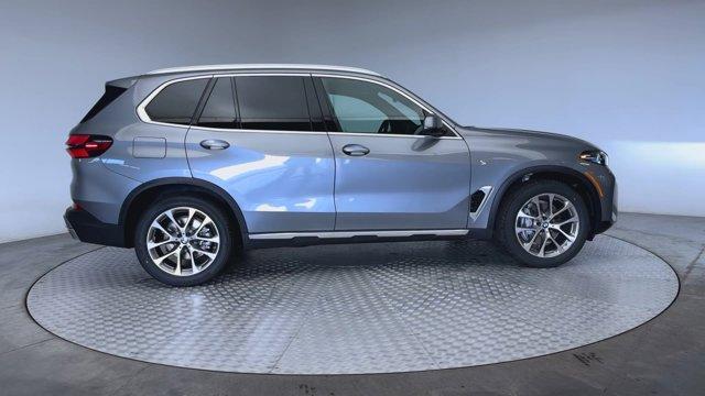 new 2025 BMW X5 car, priced at $67,295