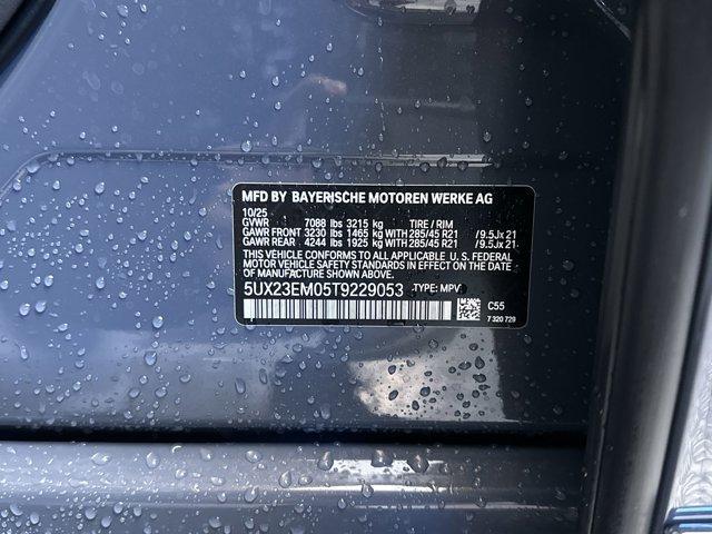 new 2026 BMW X7 car, priced at $92,965