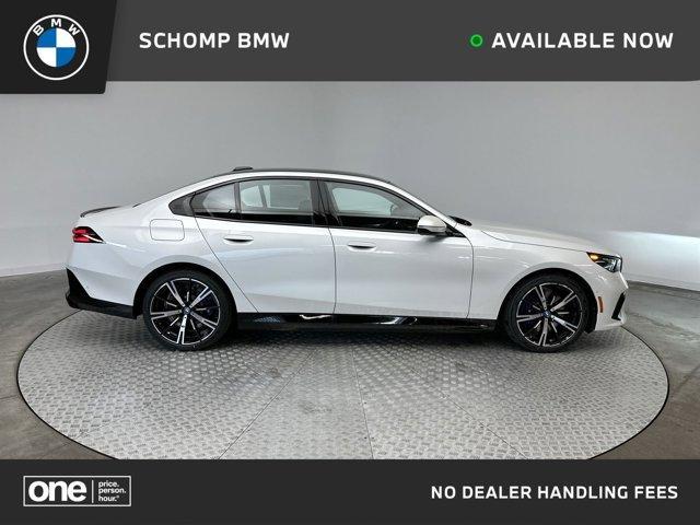 new 2025 BMW 550e car, priced at $84,020