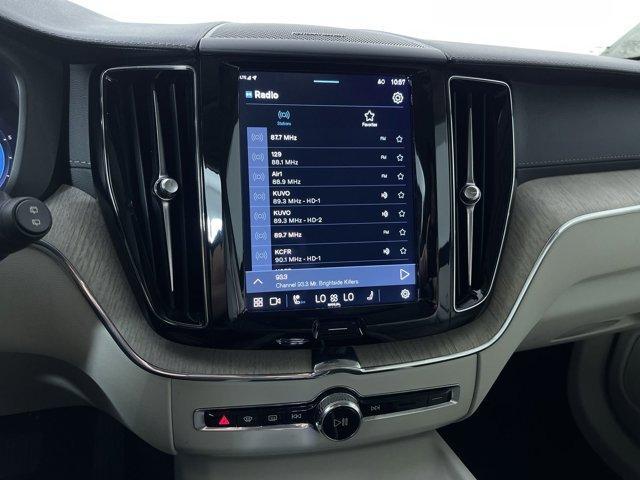 used 2022 Volvo XC60 car, priced at $38,996