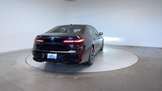 new 2025 BMW 760 car, priced at $132,675