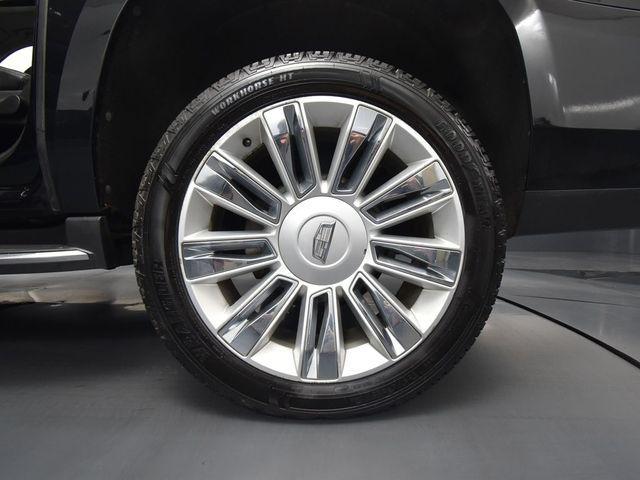 used 2018 Cadillac Escalade ESV car, priced at $21,999