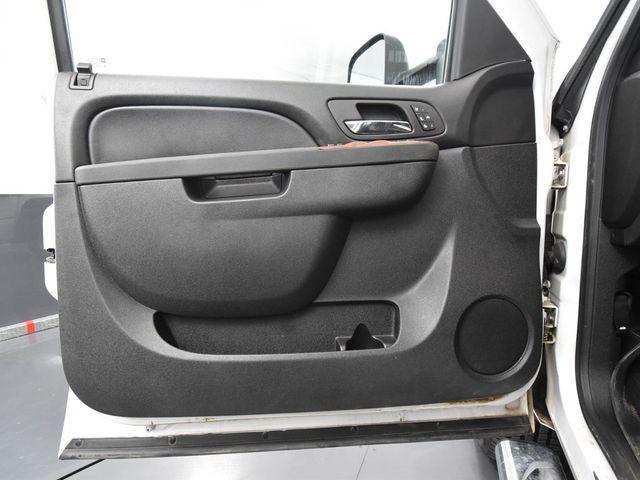 used 2013 GMC Sierra 2500 car, priced at $10,999