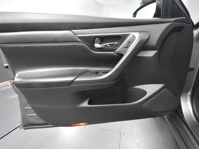 used 2015 Nissan Altima car, priced at $5,999