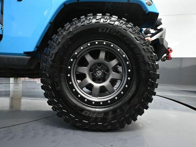 used 2018 Jeep Wrangler JK Unlimited car, priced at $27,451