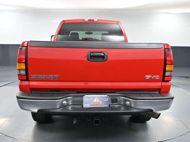 used 2005 GMC Sierra 2500 car, priced at $26,999