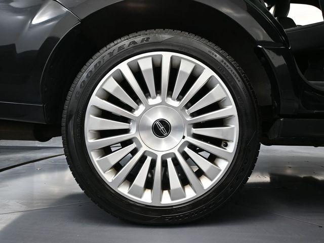 used 2015 Lincoln Navigator car, priced at $12,499