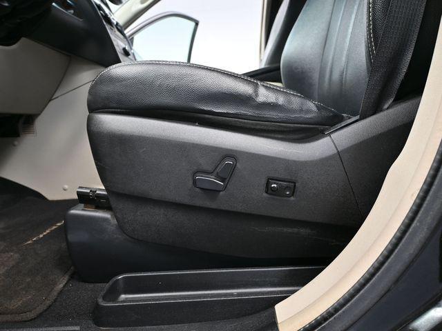 used 2014 Chrysler Town & Country car, priced at $5,999