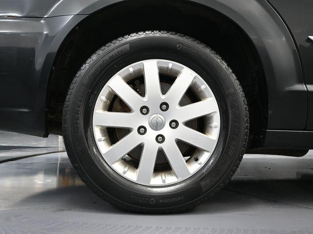 used 2014 Chrysler Town & Country car, priced at $5,999