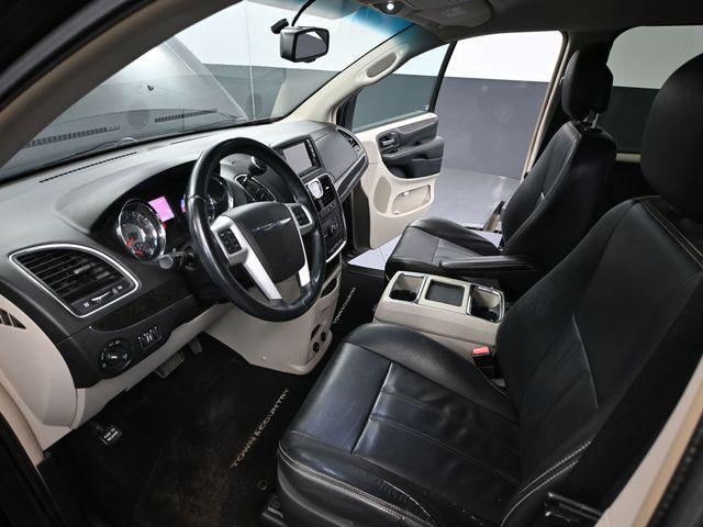 used 2014 Chrysler Town & Country car, priced at $5,999