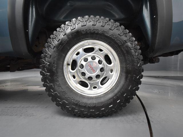 used 2009 GMC Sierra 2500 car, priced at $14,900