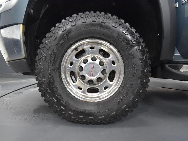 used 2009 GMC Sierra 2500 car, priced at $14,900
