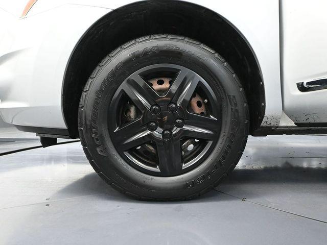 used 2015 Nissan Rogue Select car, priced at $6,999