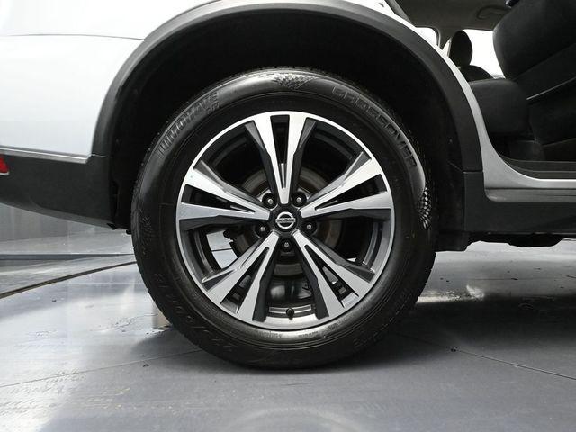 used 2018 Nissan Rogue car, priced at $11,293