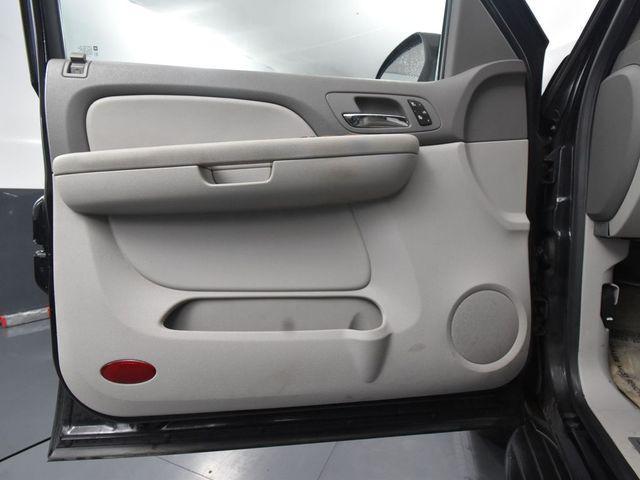 used 2007 GMC Yukon car, priced at $7,999