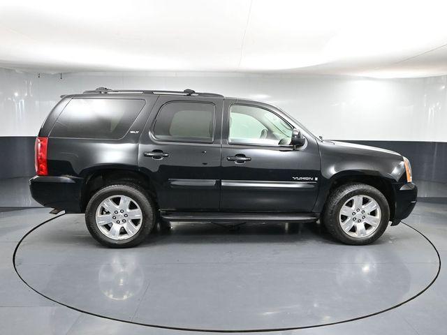 used 2007 GMC Yukon car, priced at $7,999