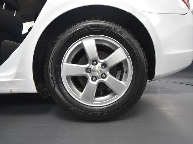 used 2014 Chevrolet Cruze car, priced at $5,999